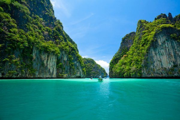 Phi phi island