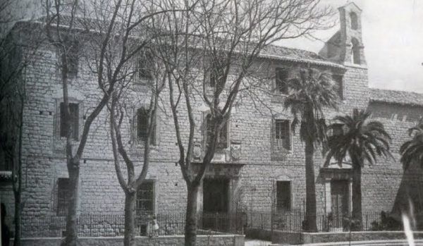 El Palacio antes de su actual restauracion