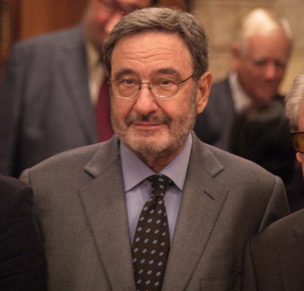 Narcís_Serra_Acte_Medalla_Enric_Truñó_8860-WIKI