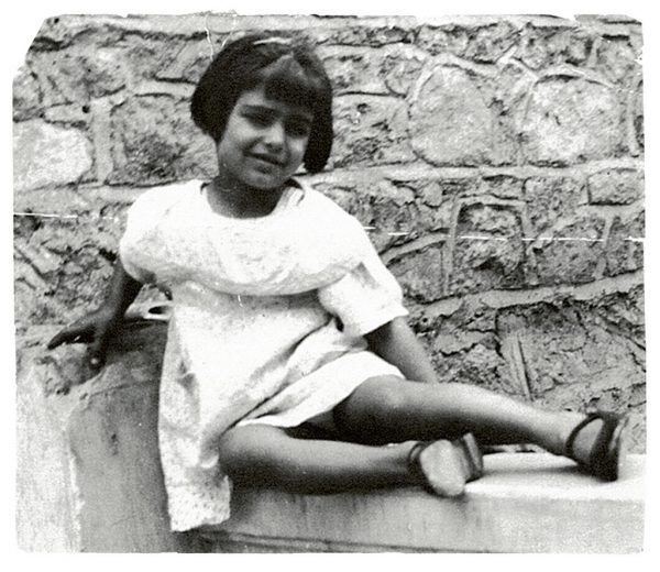 Dalida-enfant-pensait-elle-deja-a-son-destin-de-vedette-de-la-chanson_width1024