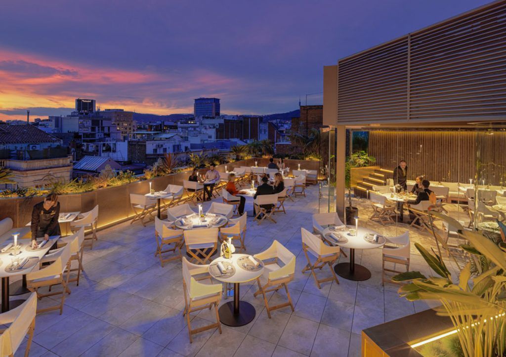 The One Barcelona inaugura su terraza de verano