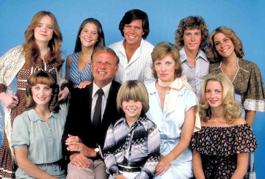 Con ocho basta: una serie con mal fario