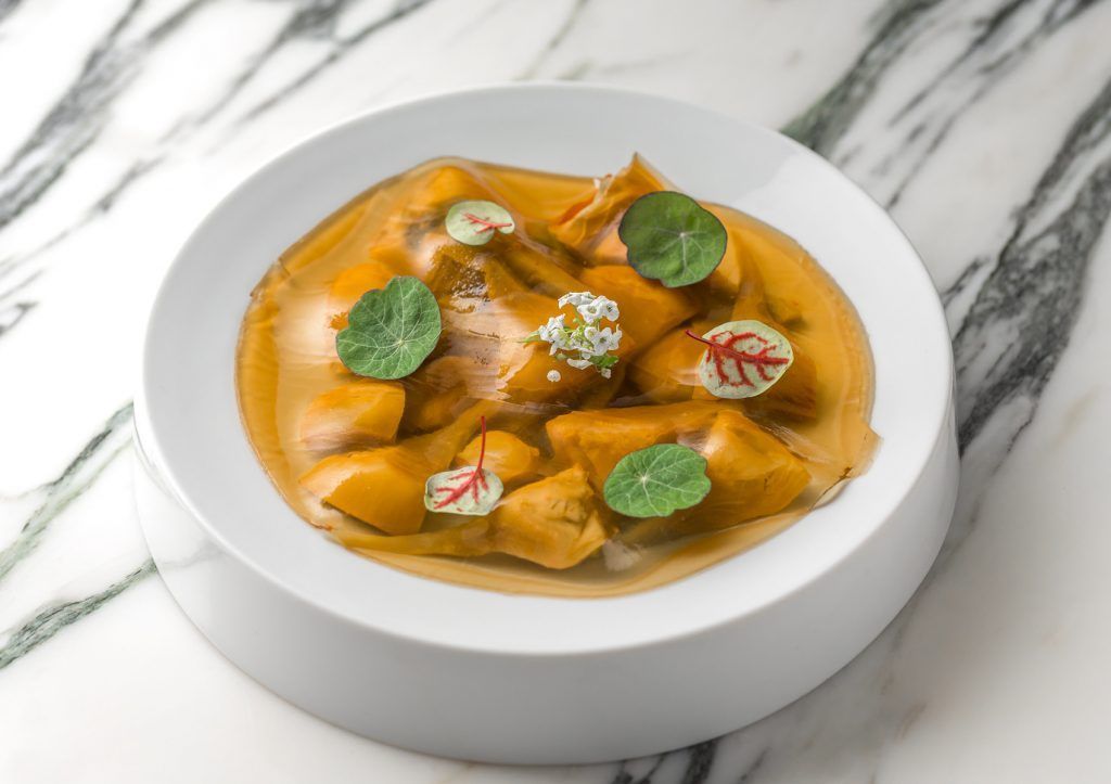 Comer de restaurante sin apenas calorías