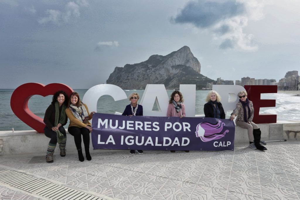Ocho mujeres, para un ocho de marzo