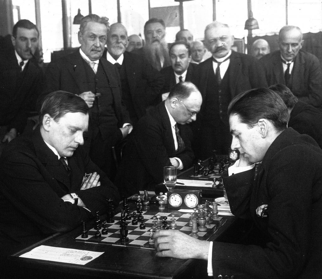 La increíble vida de Alexander Alekhine, el genio del ajedrez
